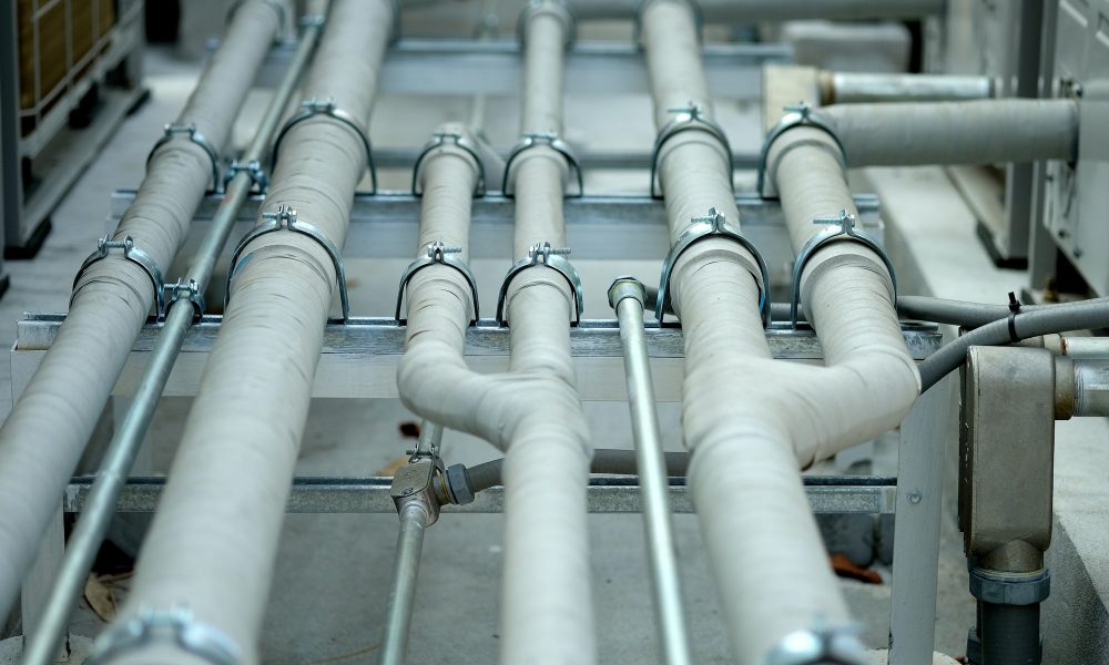 Installation of air duct outside the building,Installation of in